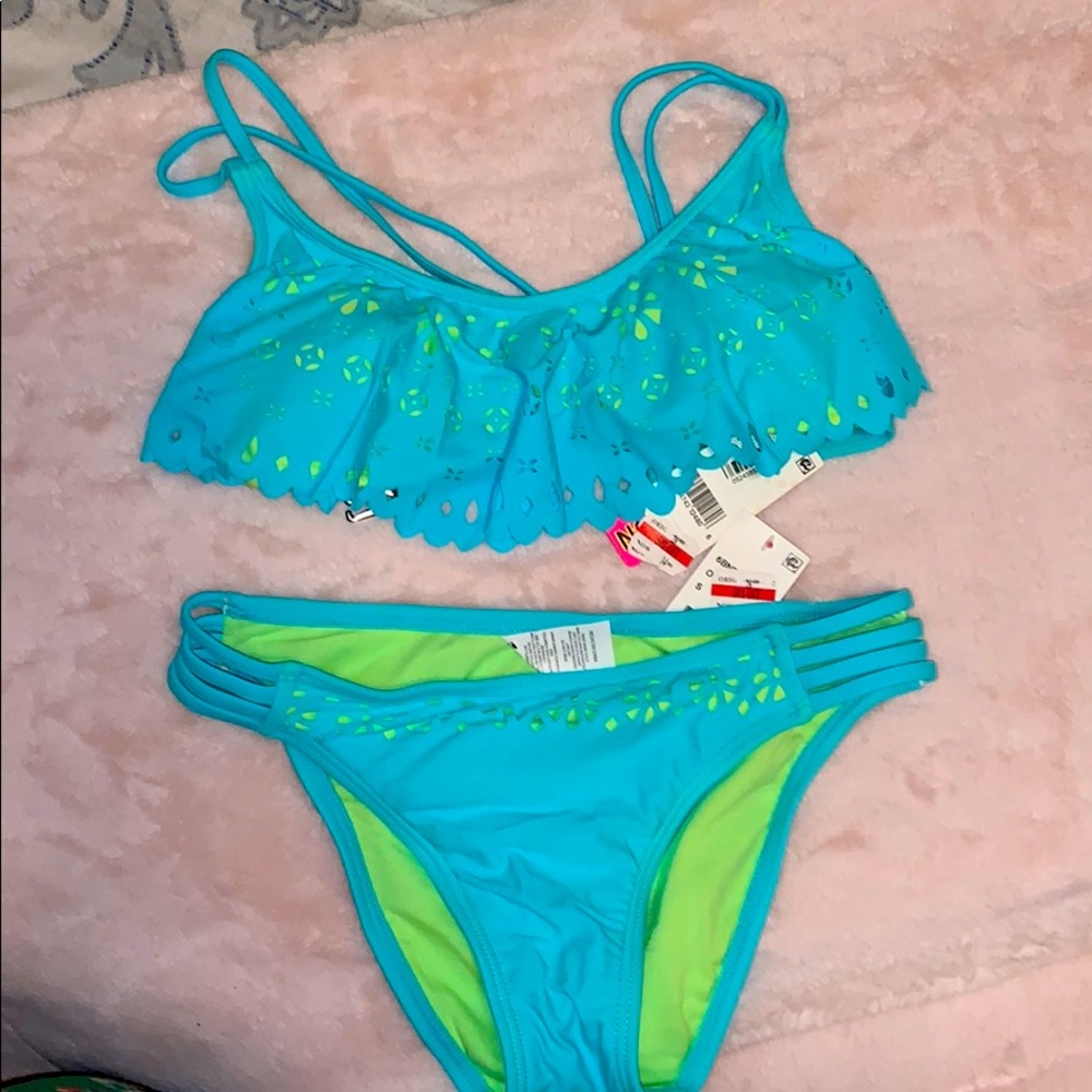 Cute bikini set